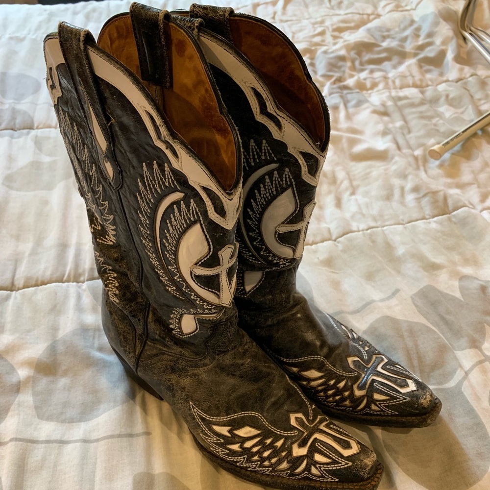 White cross black cowboy boots
